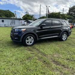 FORD EXPLORER XLT 🏁 ONE OWNER 