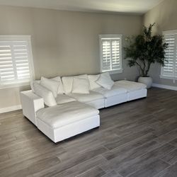 5 Piece Sectional Cloud Couch Great Condition