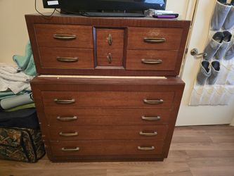 4 Piece Dresser Set