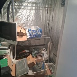 Yield Lab Indoor Growing Tent