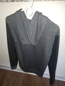 Pac sun sweater with hoodie like new.