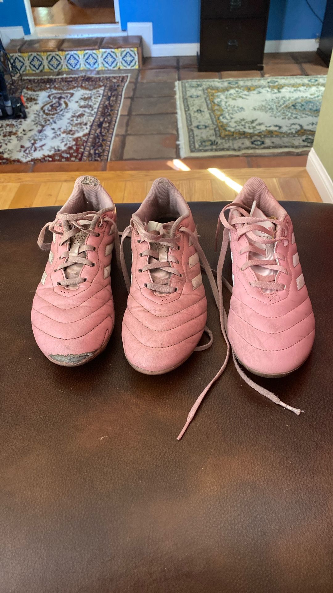 FREE!! Adidas girls Soccer Cleats 6.5