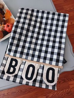 Table Runner