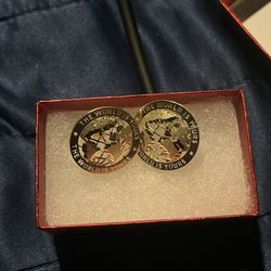 the world is yours earrings solid gold