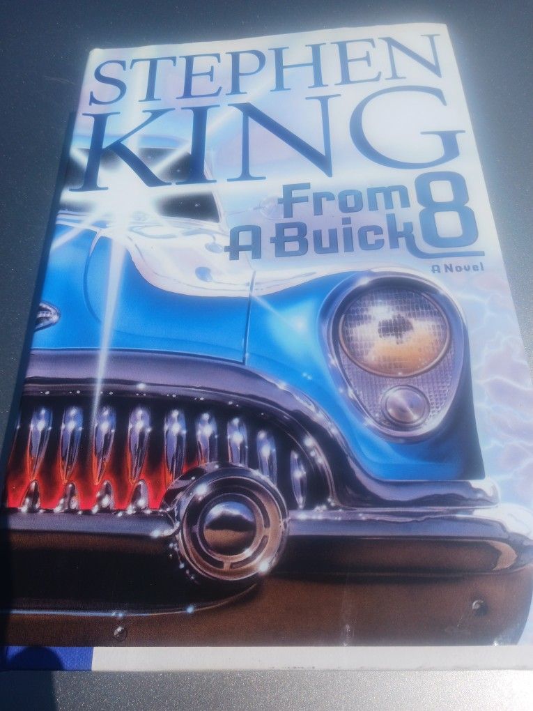 Stephen King Book: From A Buick 8