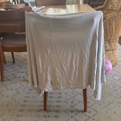 Poncho Style Nursing Cover 