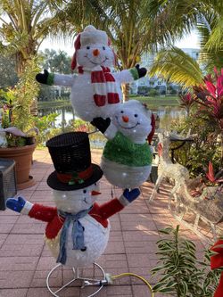 Snowman-Free Standing Snowmen 72”H Holiday Living