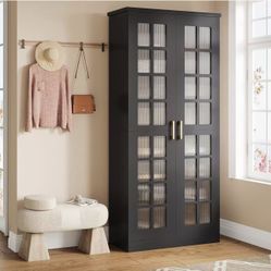 High shoe rack with doors,