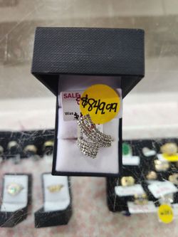 14k Diamond Ring