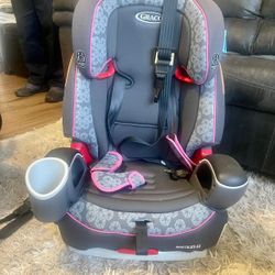 3 GRACO Car Seats