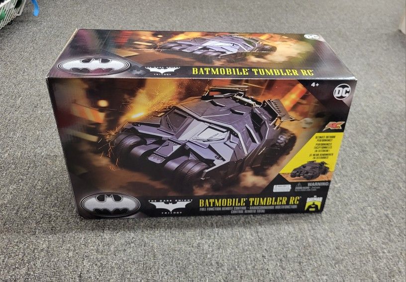 DC Comics The Dark Knight Trilogy Batmobile Tumbler RC