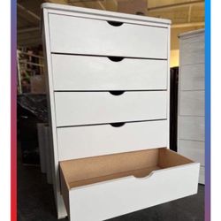 5 drawers dresser / Five drawers dresser / Cajonera