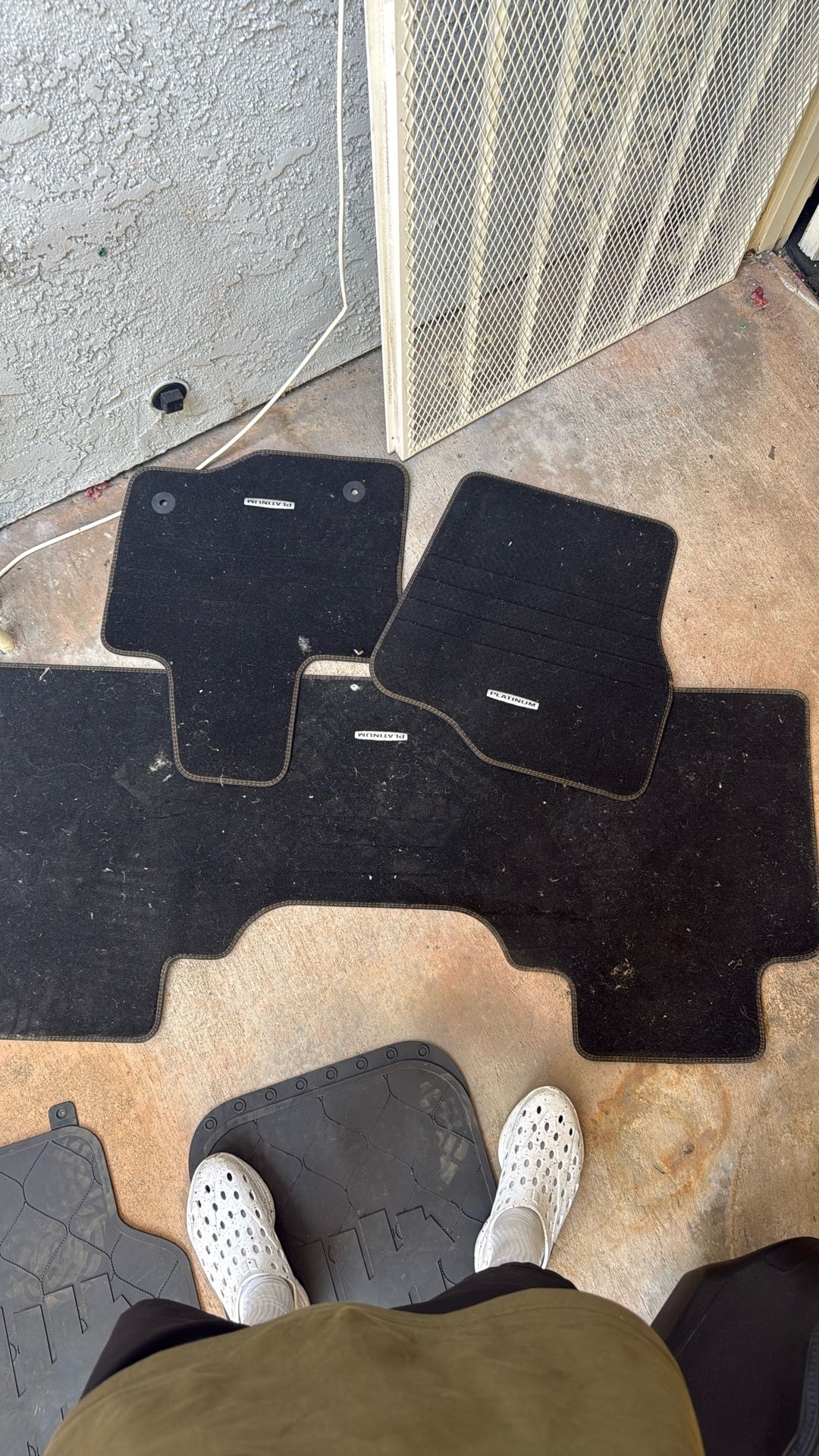 Ford platinum Floor Mats