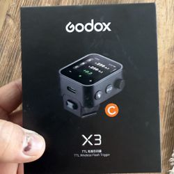 Brand New (Box Opened) Godox X3 Canon TTL Wireless Flash Trigger – X3-C