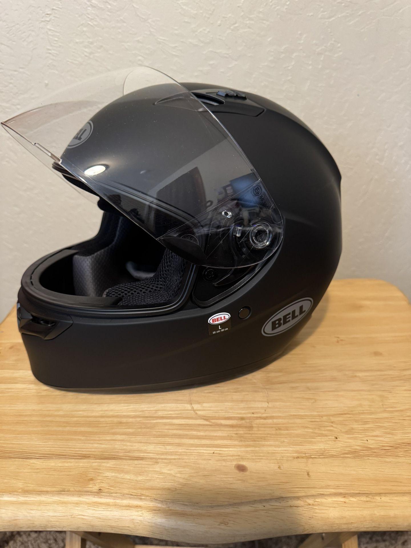 Bell Qualifier Full-Face Motorcycle Helmet