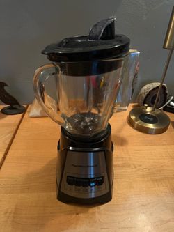 Hamilton Beach Countertop Blender with Glass Jar