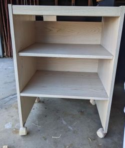 Rolling cabinet/printer stand