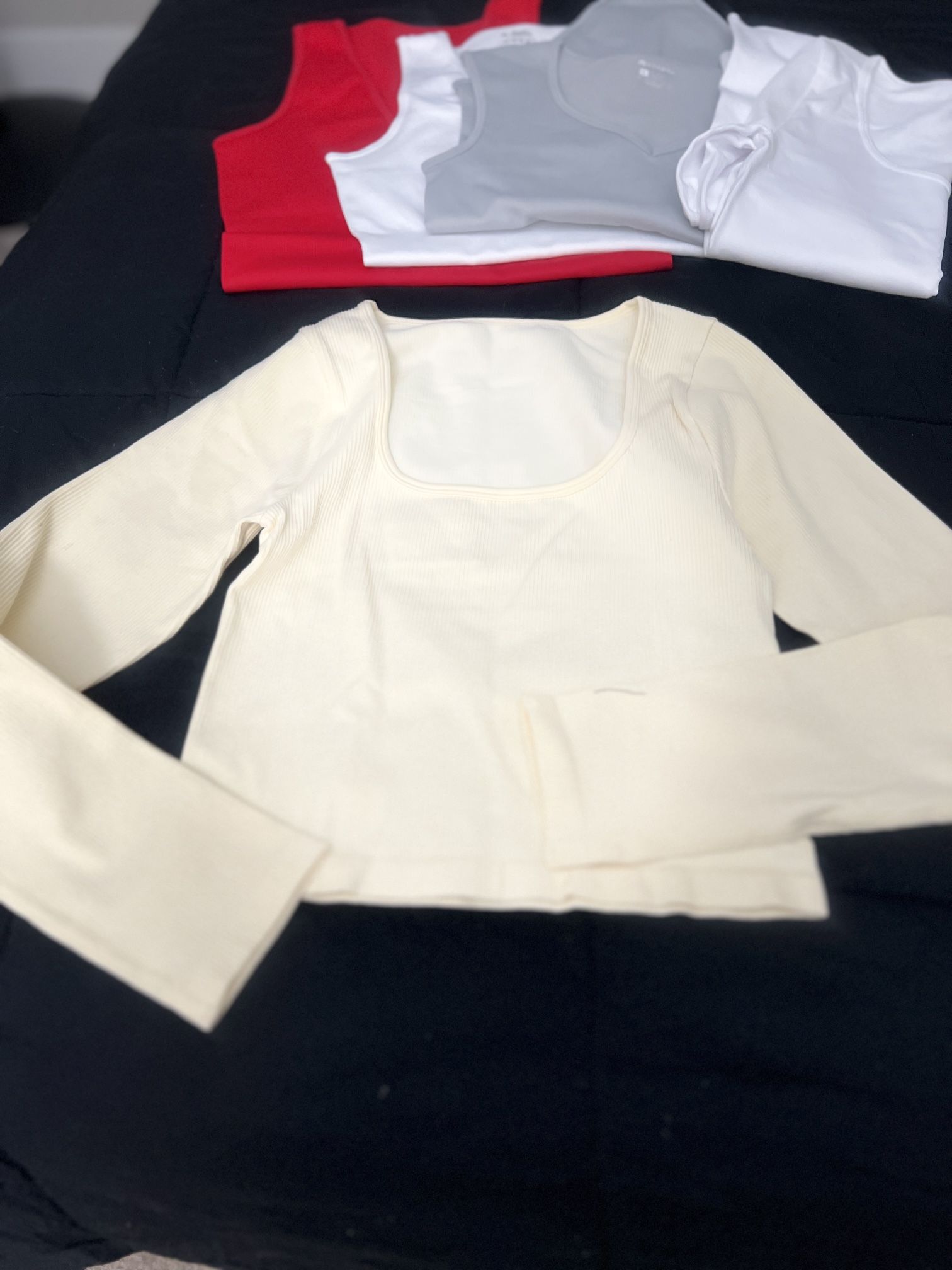 Women Crop Long Sleeve Tee Size L