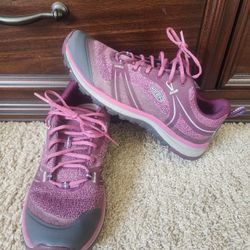 Women Keen Hiking Boots Shoes Terradora 7 New