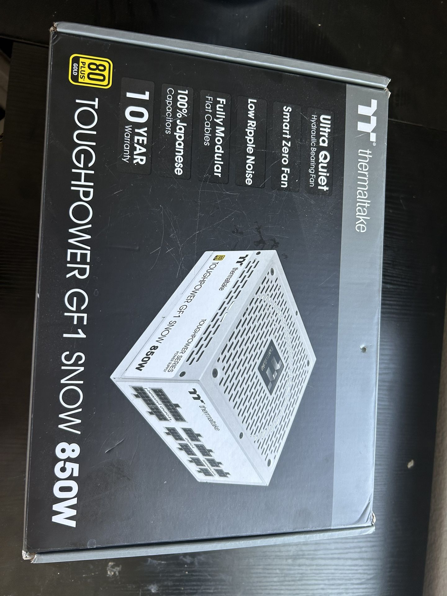 Thermaltake GF1 Snow 850w