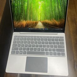 microsoft surface go laptop