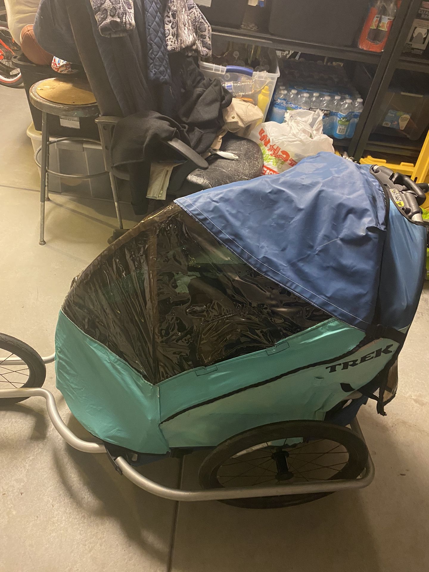 Trek Convertible Runner/2 Seat Bicycle Trailer