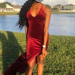 Homecoming, prom, or event dress.