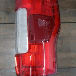 17-19 Ford F250 F350 Right Passenger Side Tail Light Led W Blind Spot