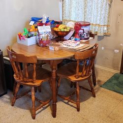 Dining room Table