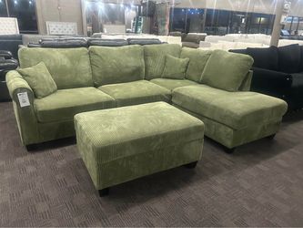 Sage green comfy sectional w/ storage ottoman 