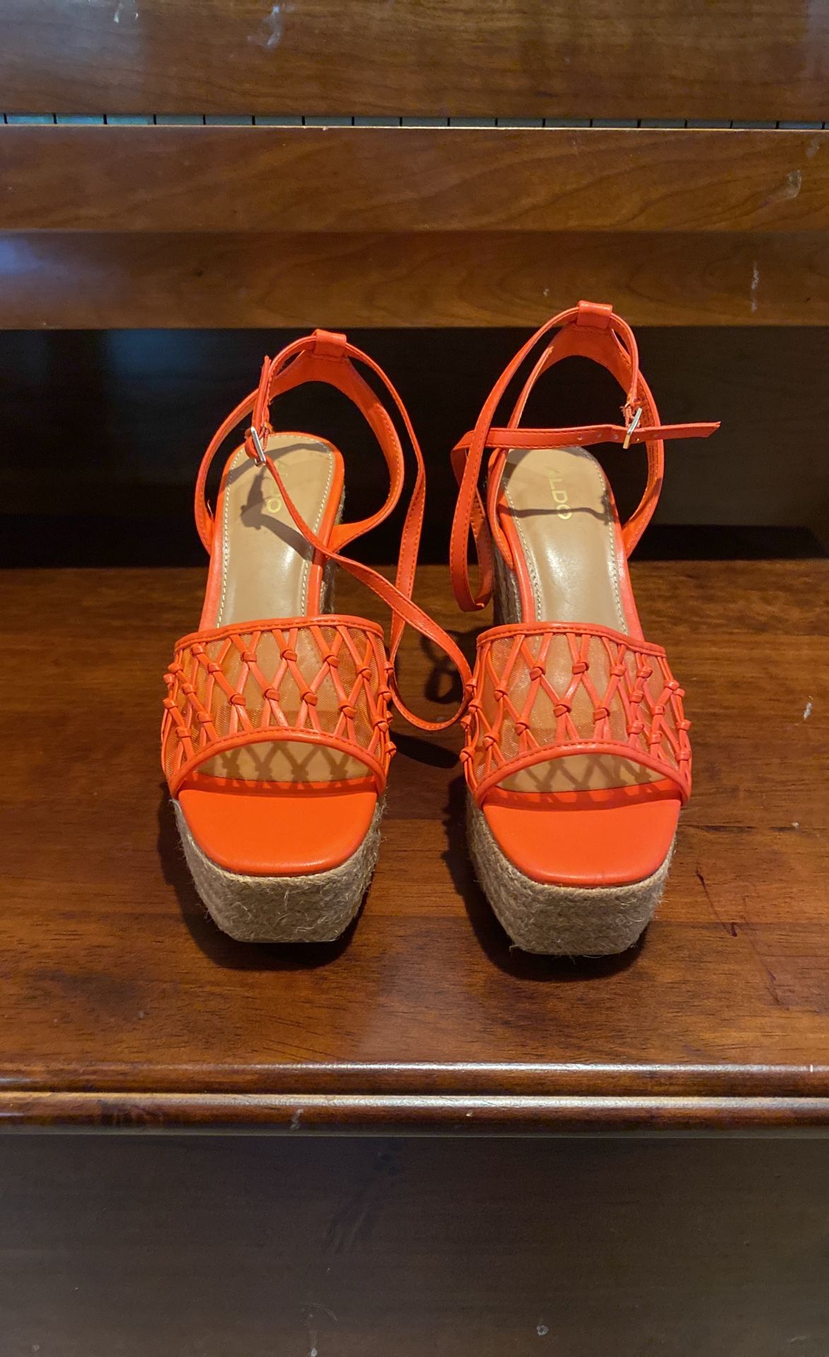 Wedges Size 8