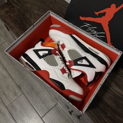 Vnds Jordan 4 Fire Reds Size 12.5 Og All