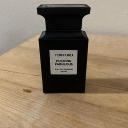 TOM FORD FABULOUS 