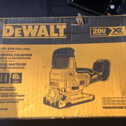 DEWALT 20V MAX XR Cordless Barrel Grip Jigsaw (Tool Only)