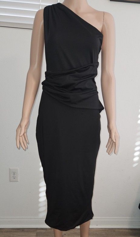 Off The Shoulder Black Dress