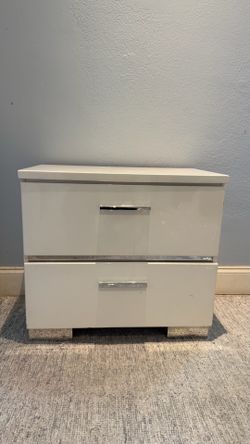 Modern 2-Drawer Nightstand / Small Dresser - Great Condition