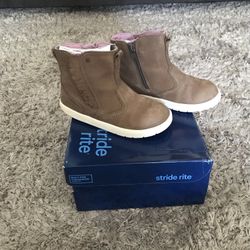 LIKE NEW❗️STRIDE RITE BOOTS - VERY COMFORTABLE‼️- TODDLER BABY GIRL SIZE 10