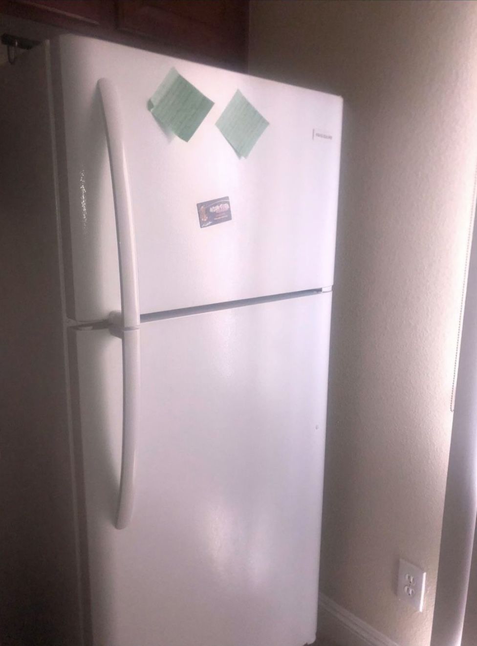 18ct Refrigerator