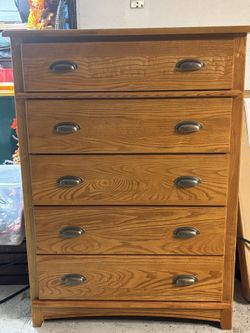5 Drawer Dresser 