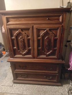 Dresser