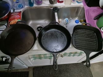 3 cast iron skillets in excellent shape