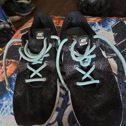 Nike FlexFury Athletic Shoes 