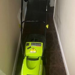 Lawnmower 