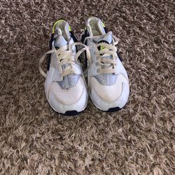 Huarache 4.5Y