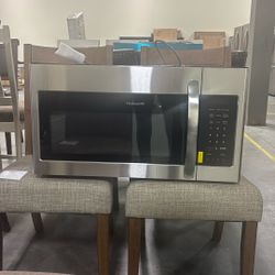 Frigidaire 1.8 CU feet over the range microwave