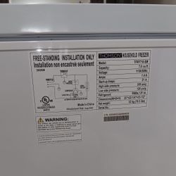 Chest Freezer Works Great 35X21