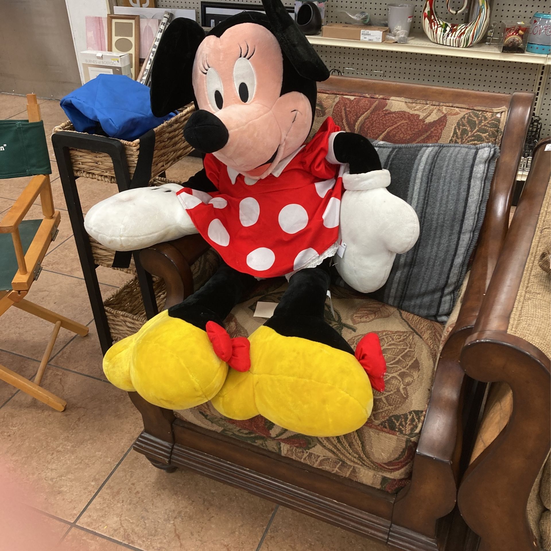 Giant Minnie Mouse Stuffed Animal