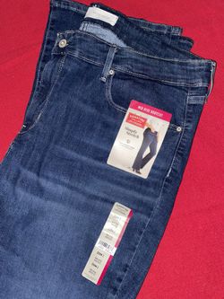Signature Levi Strauss Jeans