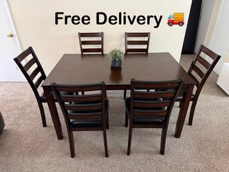 Free Delivery 🚚 Dark Wood Dining Table with 6 Chairs