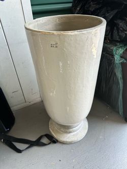 Vase (tall)